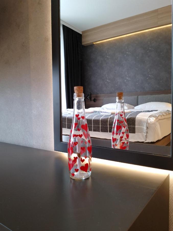 Woodside Woodside Apartments Kopaonik Free Parking & Spa , Free Ski Locker Buitenkant foto