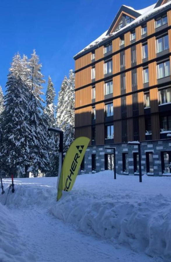 Woodside Woodside Apartments Kopaonik Free Parking & Spa , Free Ski Locker Buitenkant foto